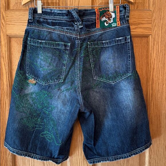 AKADEMIKS Baggy Y2K Hip Hop Streetwear Dragon Embroidery Tiger Patch Jorts Short - Picture 17 of 17